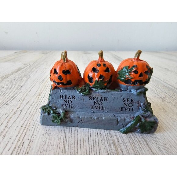 Lemax hear speak see no evil pumpkin tombstone Halloween decor accessory - Picture 5 of 9